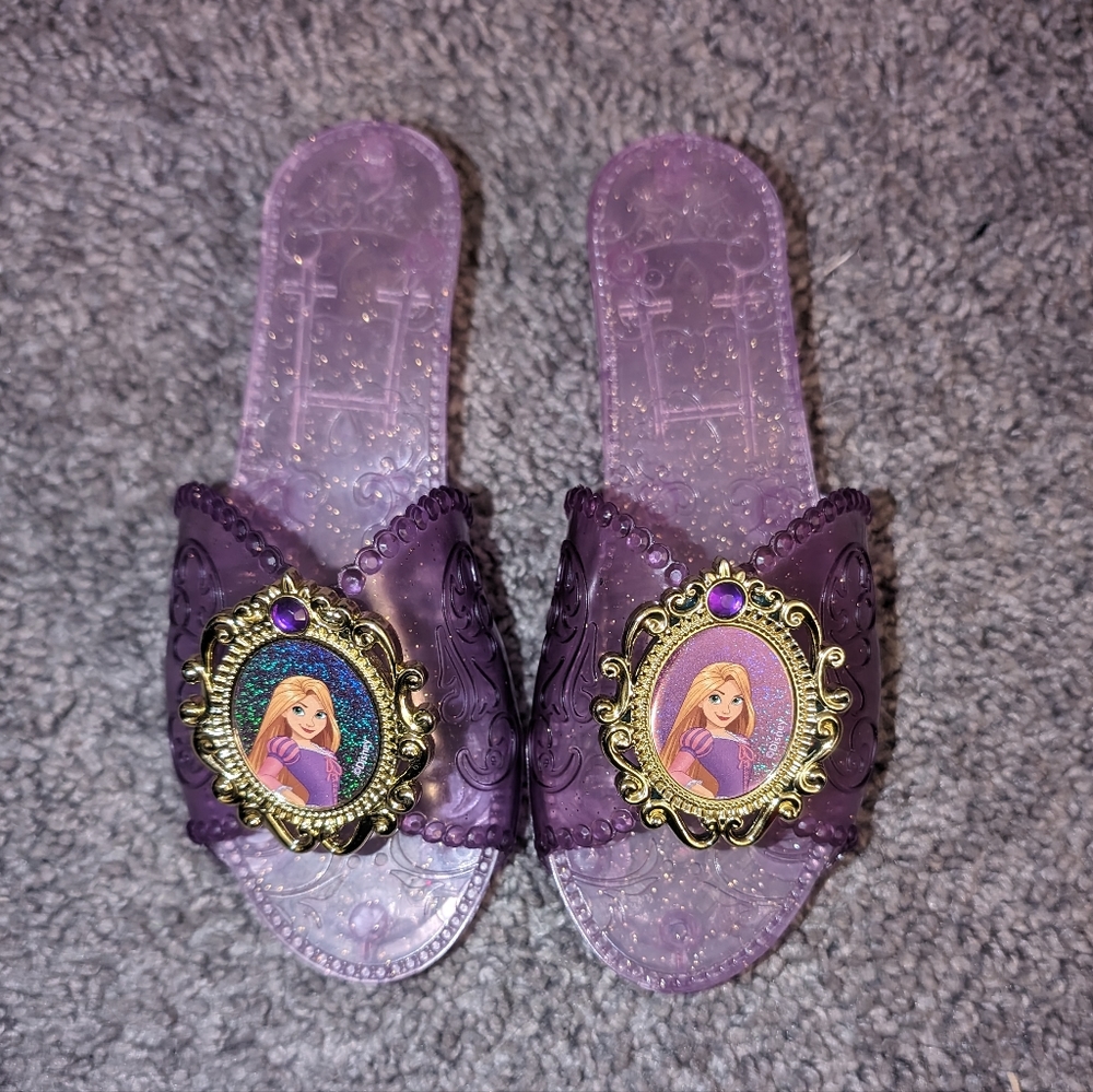 Kid Rapunzel heels
